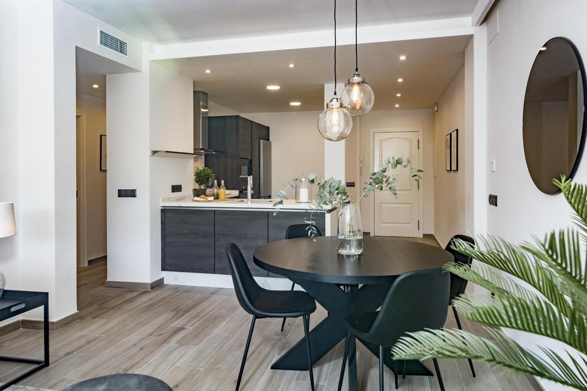 Pr - Stunning Flat Front Line Beach Puerto Banus Marbella Ngoại thất bức ảnh
