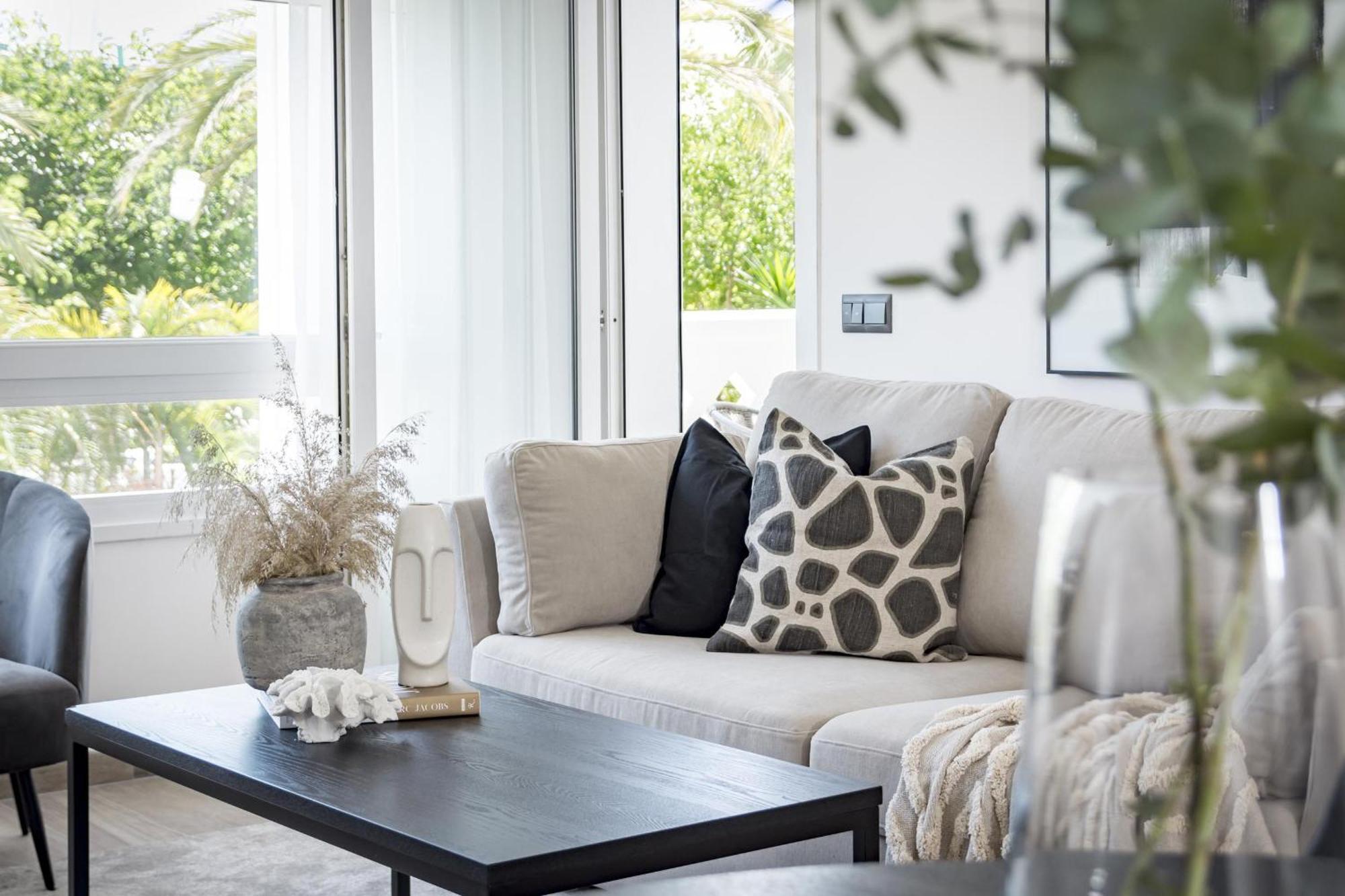 Pr - Stunning Flat Front Line Beach Puerto Banus Marbella Ngoại thất bức ảnh