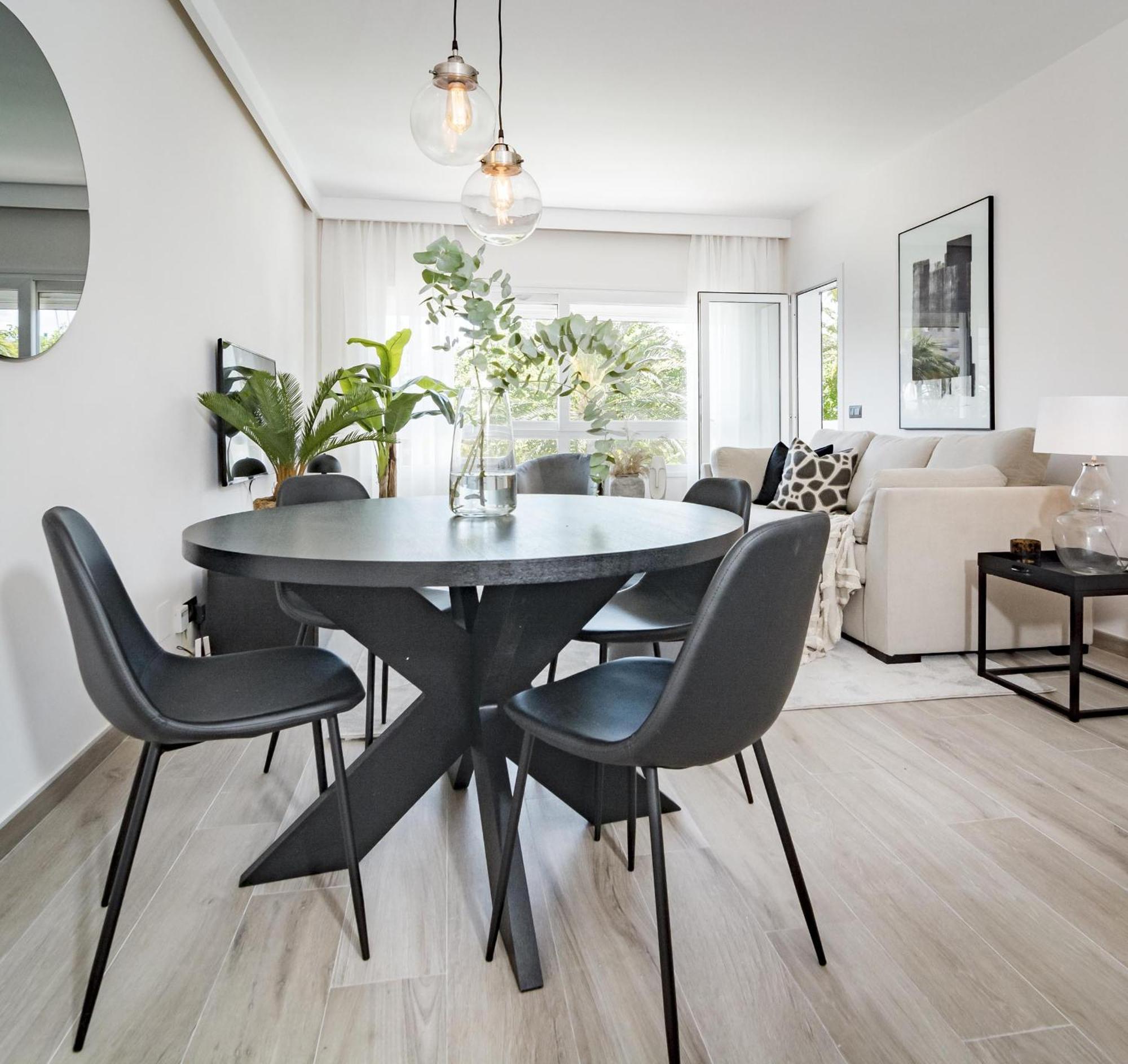 Pr - Stunning Flat Front Line Beach Puerto Banus Marbella Ngoại thất bức ảnh